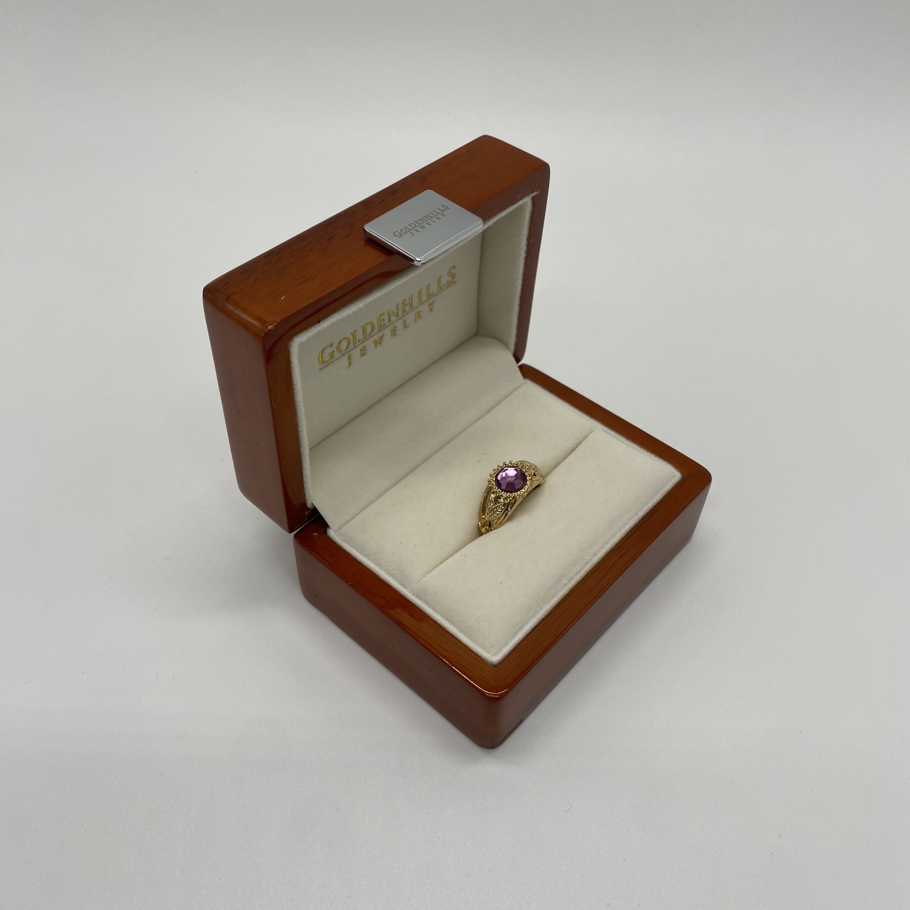 Drvena kutija za nakit