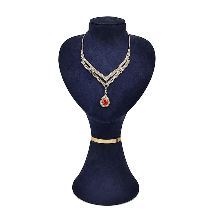 Resin necklace bust jewelry display factories 11