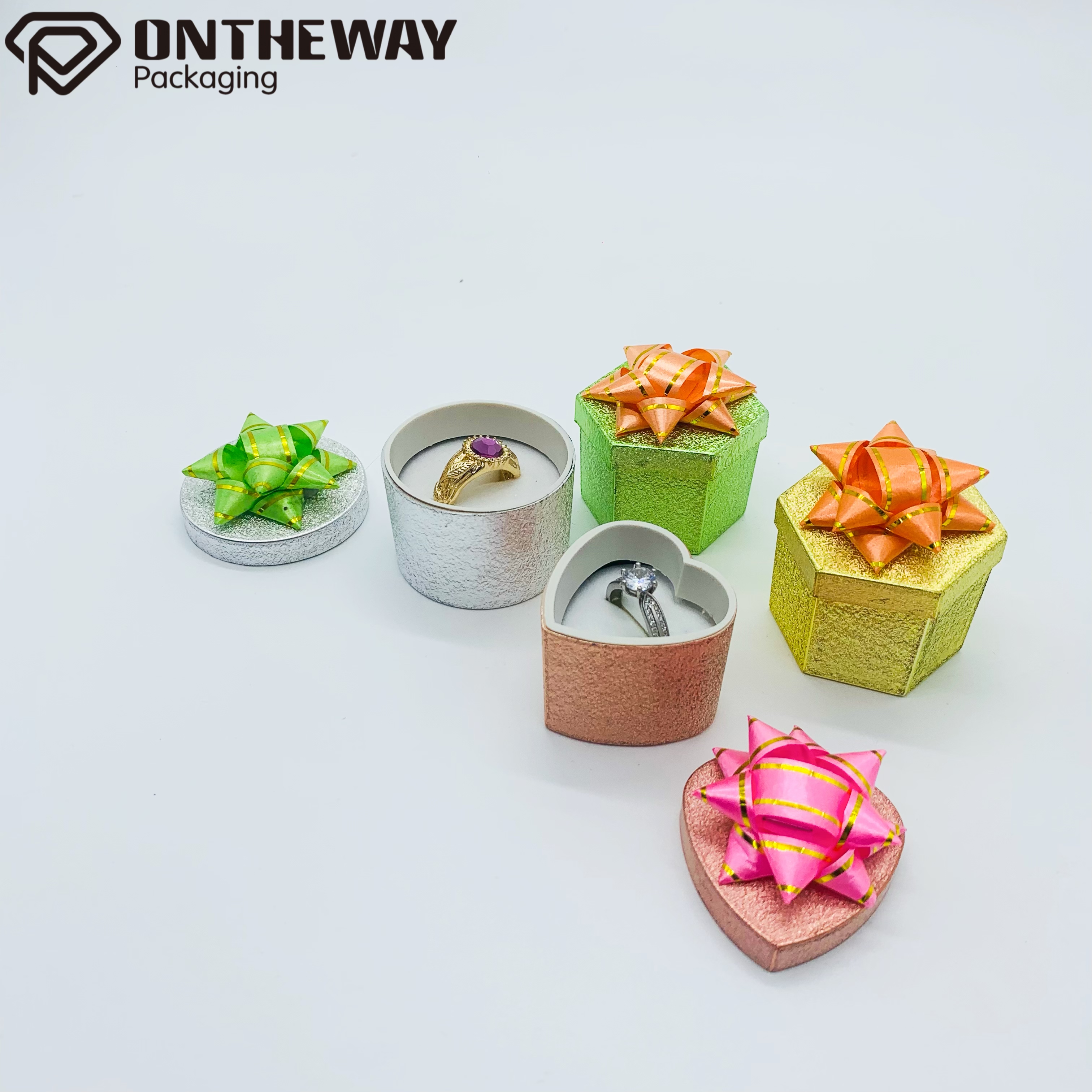 Metallic Colored Holographic Matte Colorful Ribbon Ring Alahas Gift Box