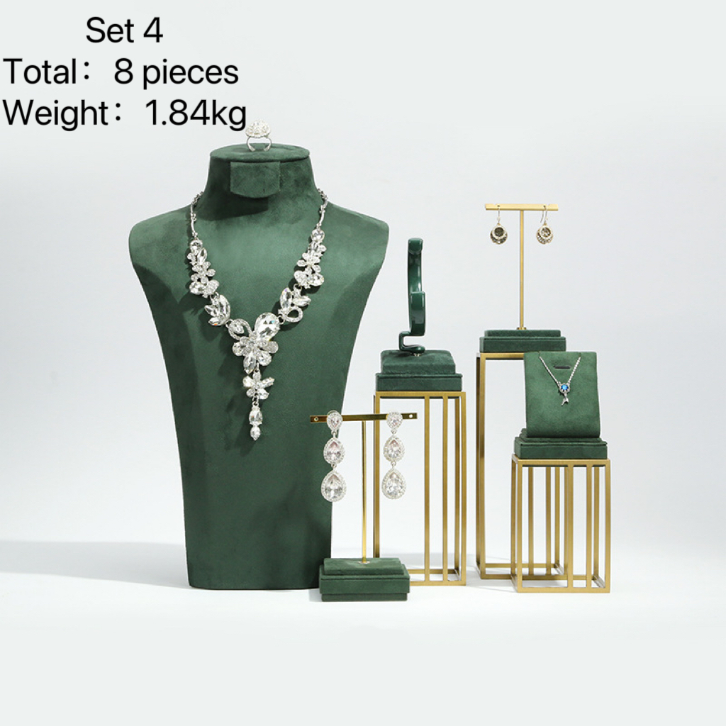 Présentoir à Bijoux Velours Avec Base Bois TINGSING - Support Collier Pendentif Mannequin Taille M Vert