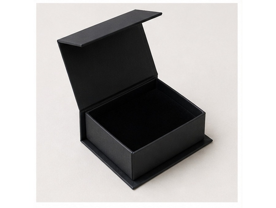 jewelry packaging for online stores - protective pouch layer