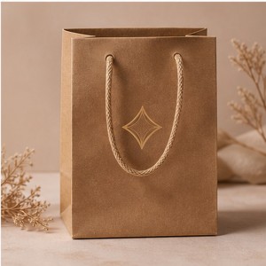 08-logo-paper-bags