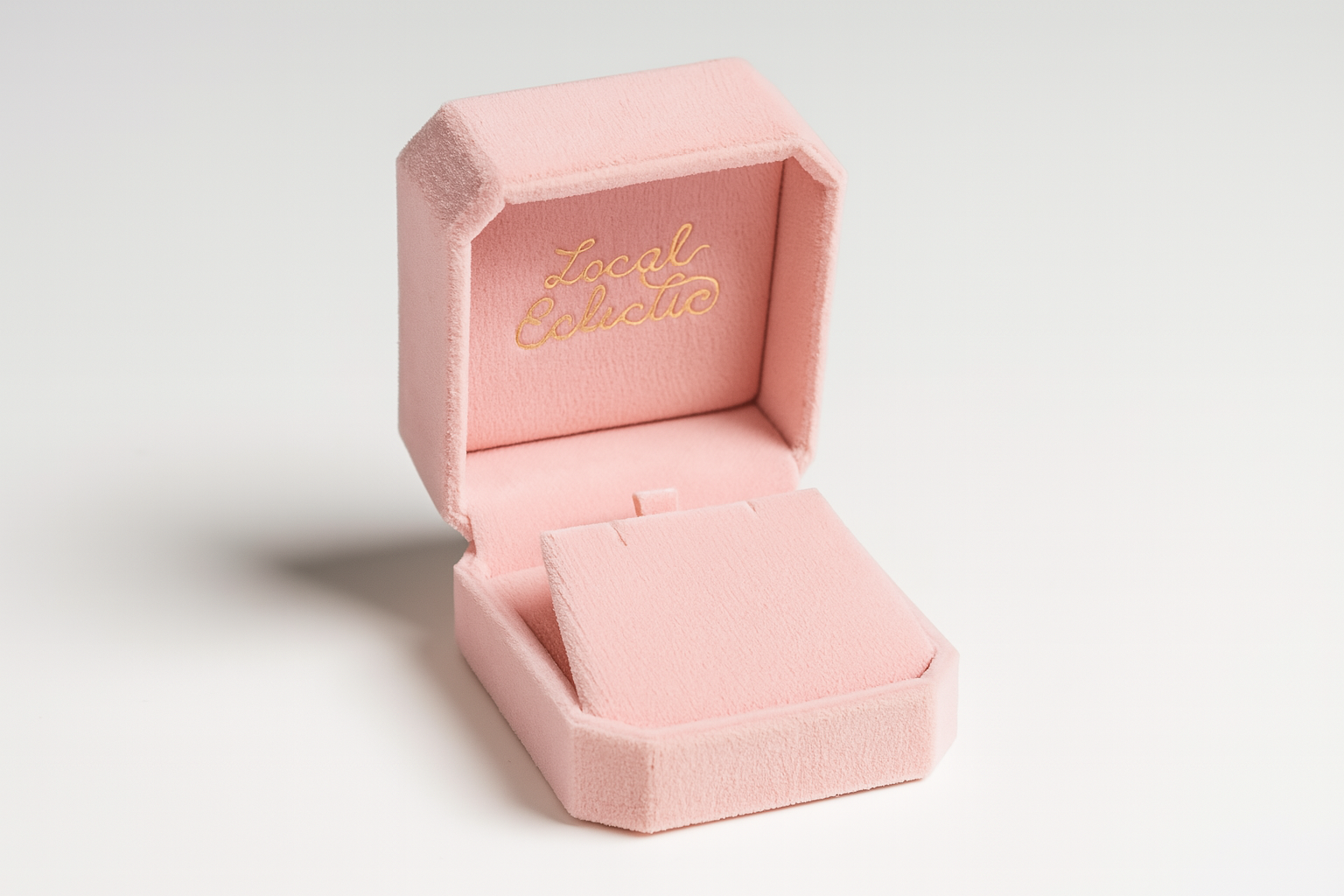 These materials will ensure the smooth completion of the entire process of how to line jewelry box with velvet.