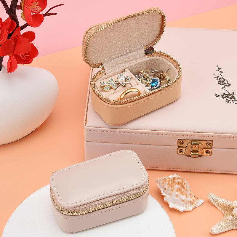 Mini jewelry storage box from China