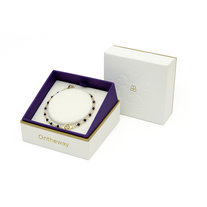 In 2025, the design trend of jewelry gift boxes will pay more attention to personalization, sustainability, sensory experience and emotional connection.