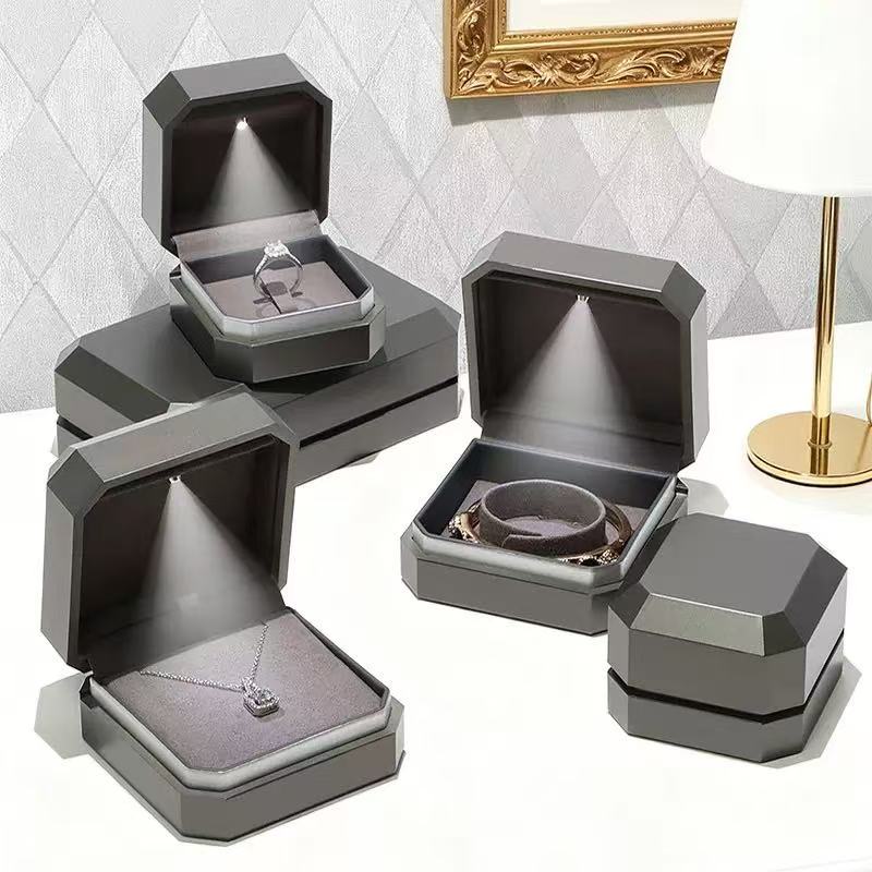 Custom Jewelry Boxes Wholesale 04