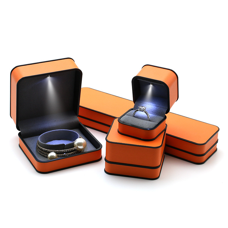 LED jewelry boxes are custom