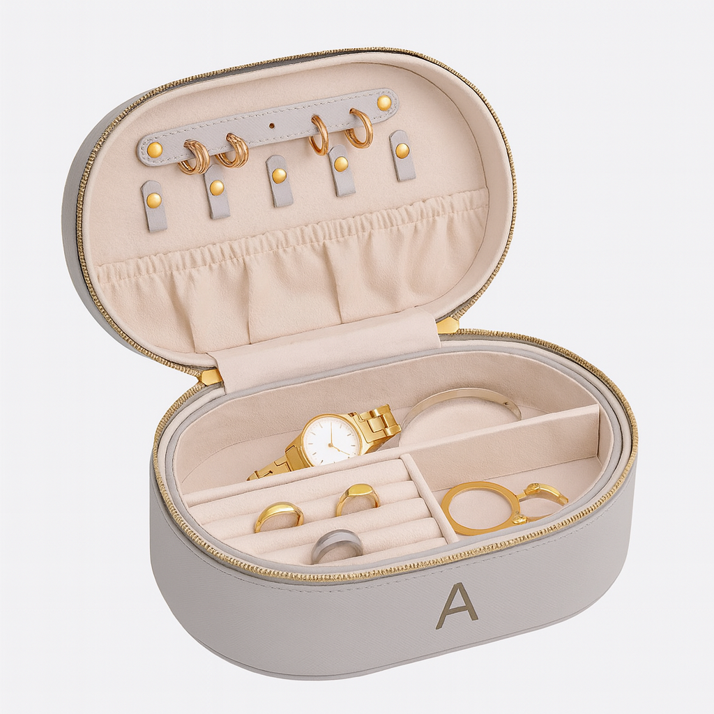 Custom leather jewelry boxes, printed with your initials or brand logo, can also be customized into any shape to meet your personalized needs. They are perfect for brand promotion or as luxury gifts.