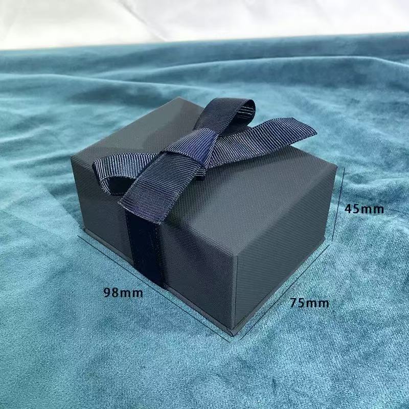 جعبه هدیه کاغذی جواهرات01