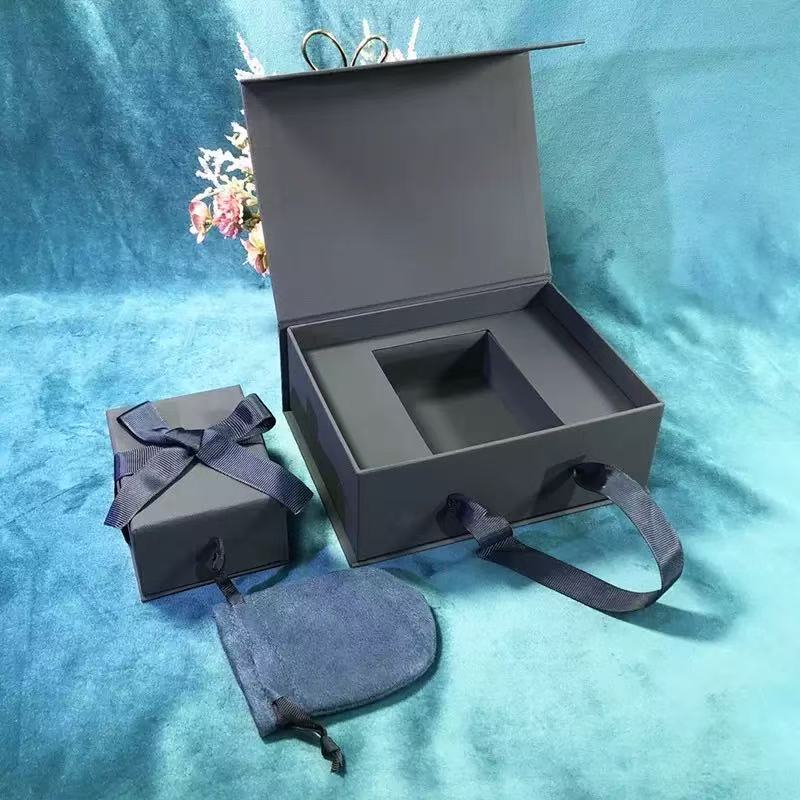 جعبه هدیه کاغذی جواهرات02