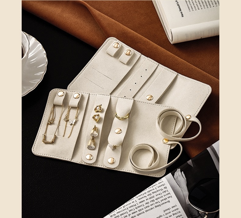 jewelry pouch packaging 07