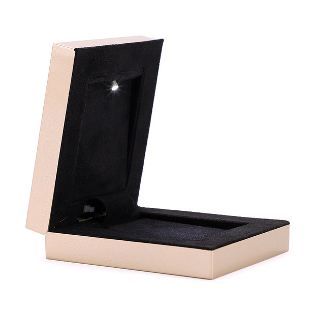 LED jewelry box supplier